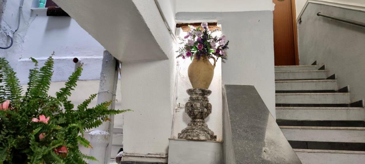 Centro Storico S Chiara House Apartment Naples Exterior photo